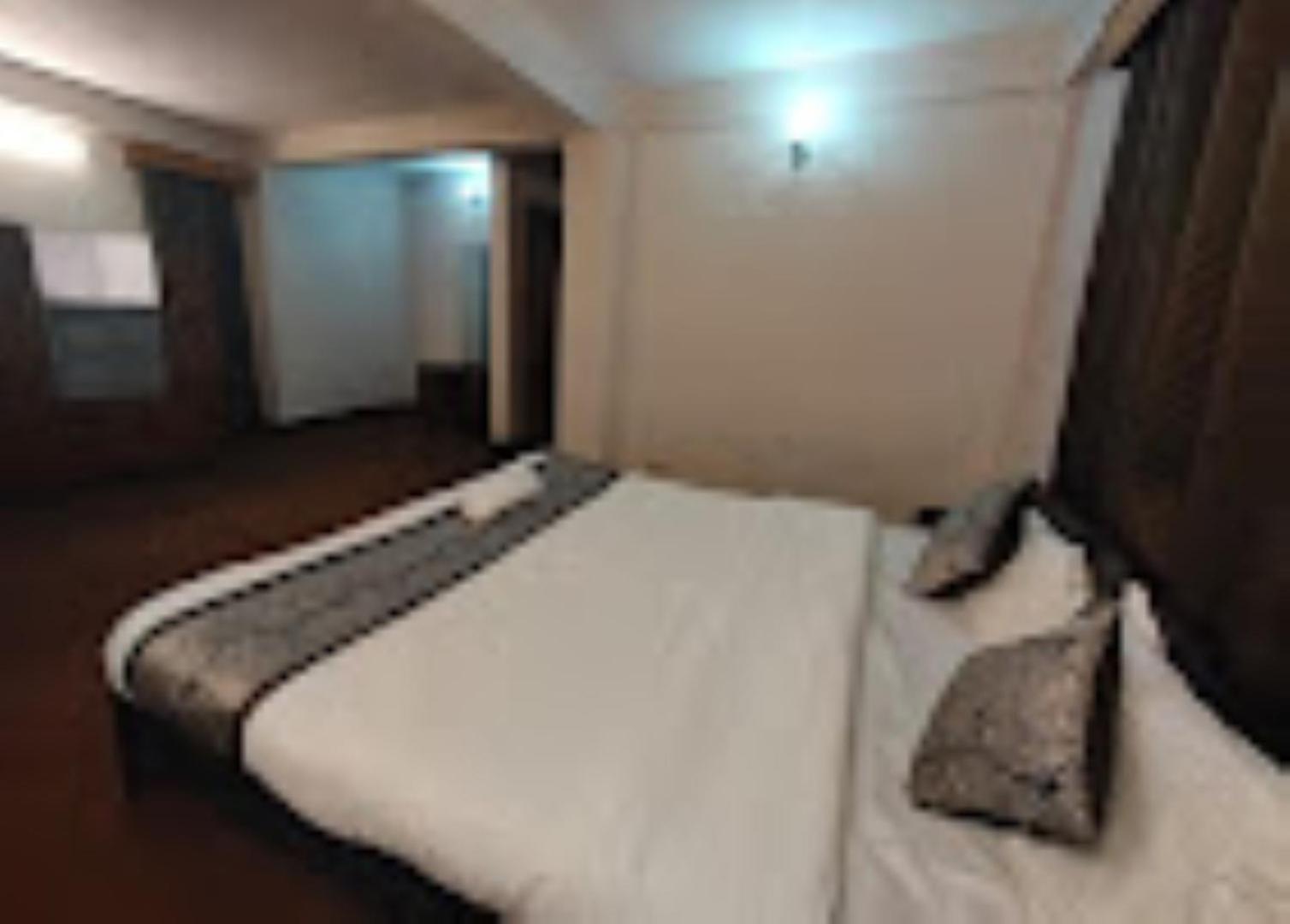 Teesta Hotel , Darjeeling Νταρτζίλινγκ Εξωτερικό φωτογραφία