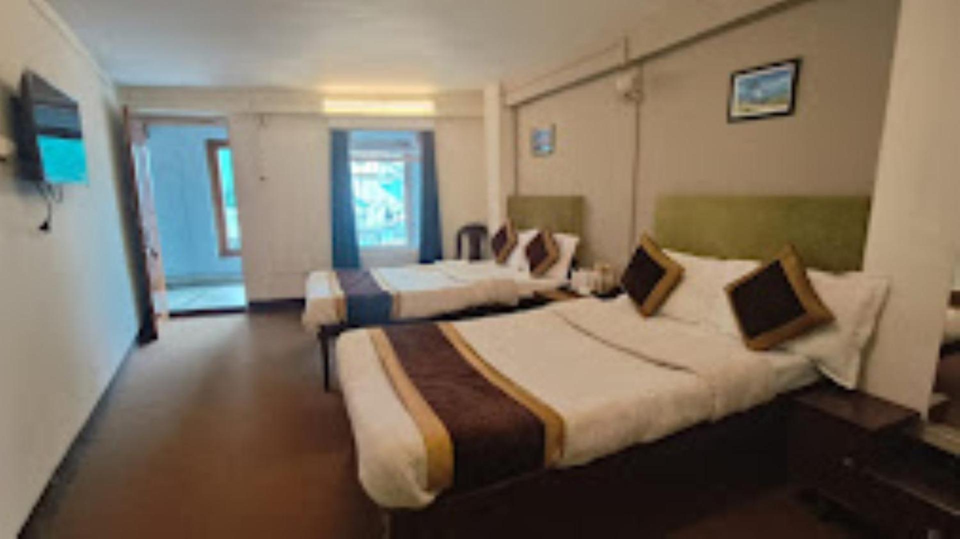 Teesta Hotel , Darjeeling Νταρτζίλινγκ Εξωτερικό φωτογραφία